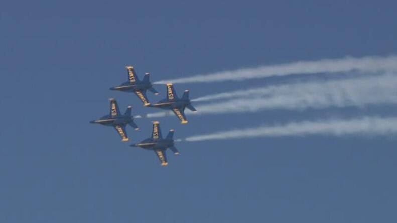Blue Angels roar back over San Francisco after weather conditions threaten Fleet Week show — CBS Bay Area (KPIX), Healdsburg Arts news