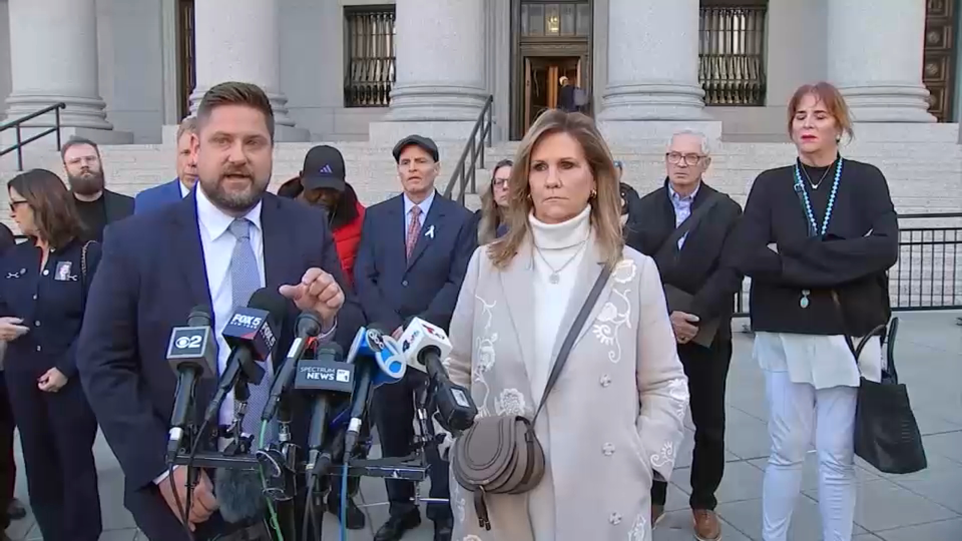 9/11 families seek release of documents they say include Saudi's link to attack
       — ABC 7 Bay Area
