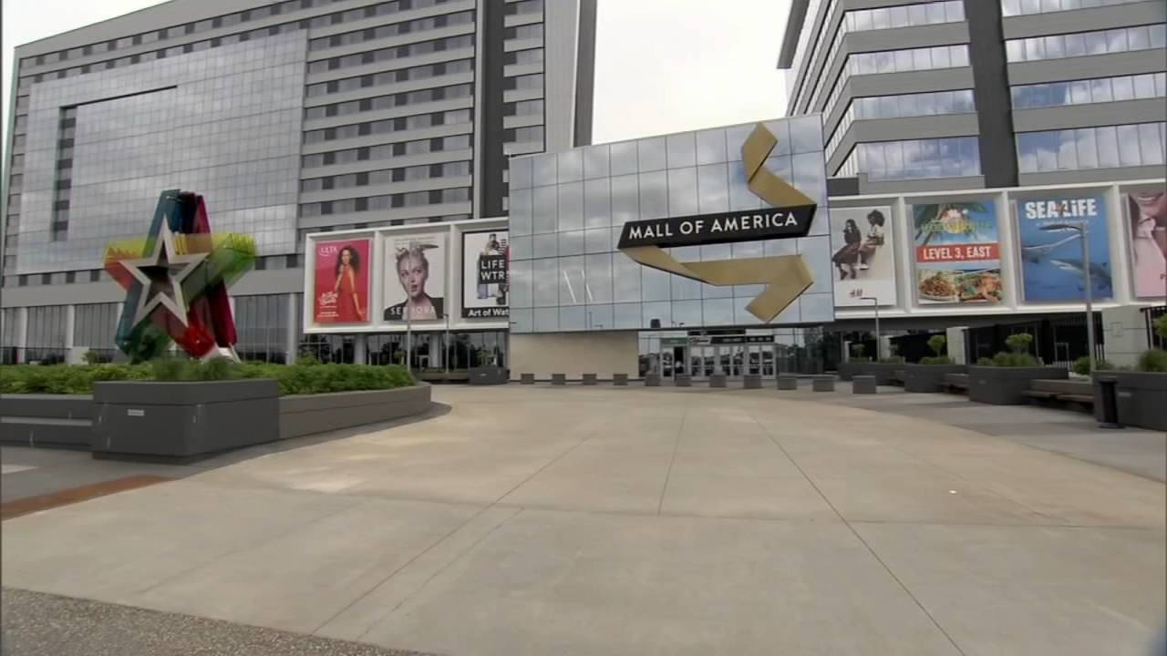 FBI says it thwarted an attack on the Mall of America by a teen it supplied with an assault rifle

       — ABC 7 Bay Area, Healdsburg Community news