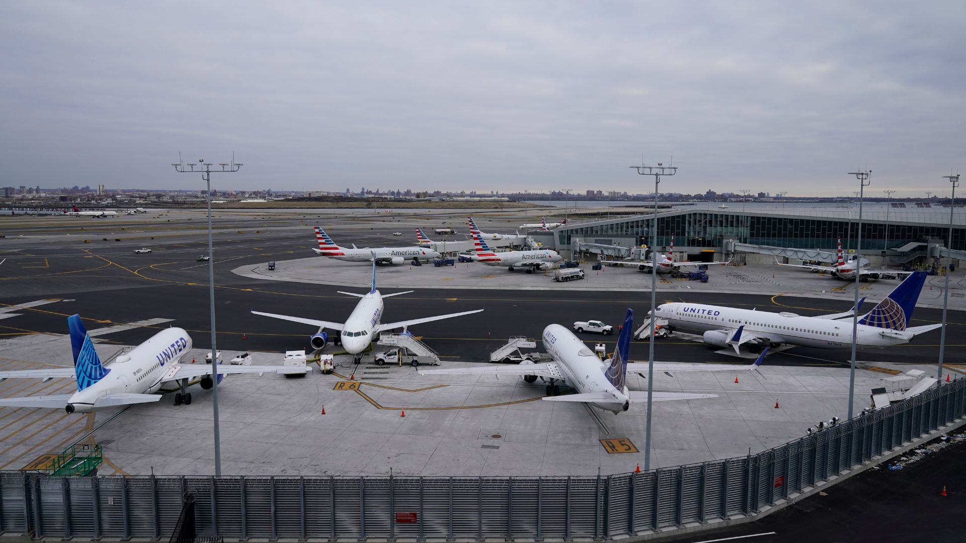 FAA investigating close call at New York City's LaGuardia Airport between Delta flight, business jet
       — ABC 7 Bay Area, Healdsburg Business news