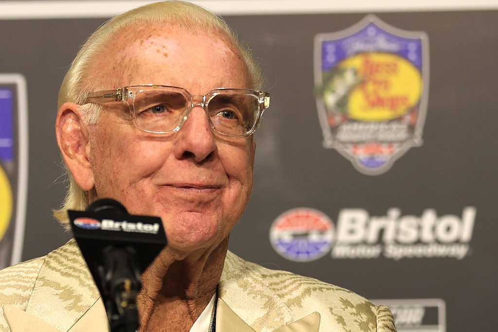 Ric Flair hospitalized after fall outside Tampa restaurant — WPBF Entertainment Palm Beach