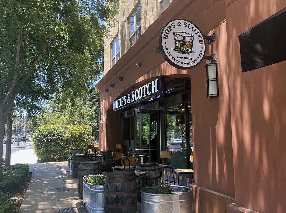 Walnut Creek watering hole shutters — Healdsburg Dining news
