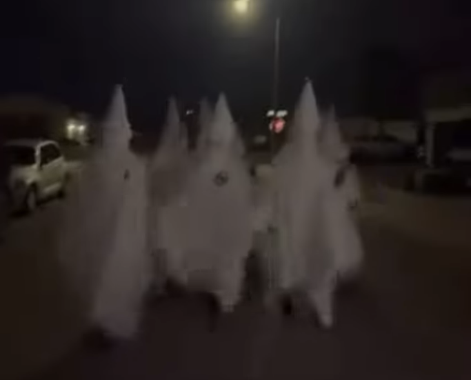 El Paso civil rights leaders, officials condemn youth in KKK robes and demand school action — Healdsburg Schools news