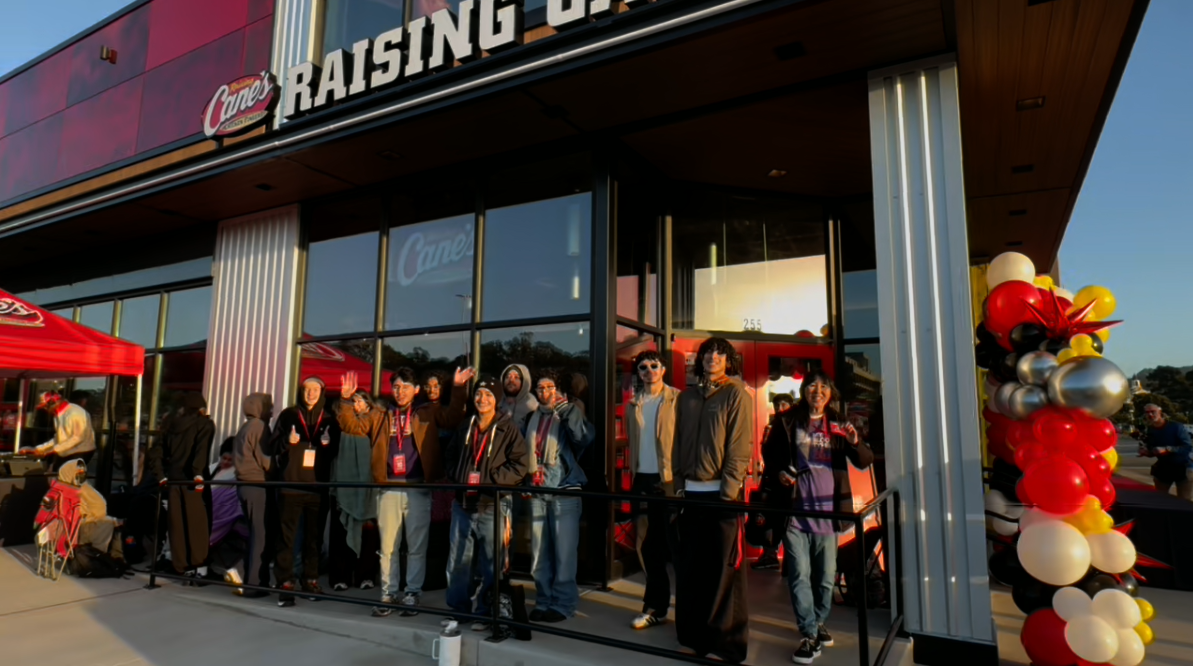 This Bay Area city got its second Raising Cane's in a span of weeks, drawing hundreds for the grand opening — KTVU FOX 2 Bay Area, Healdsburg Dining news
