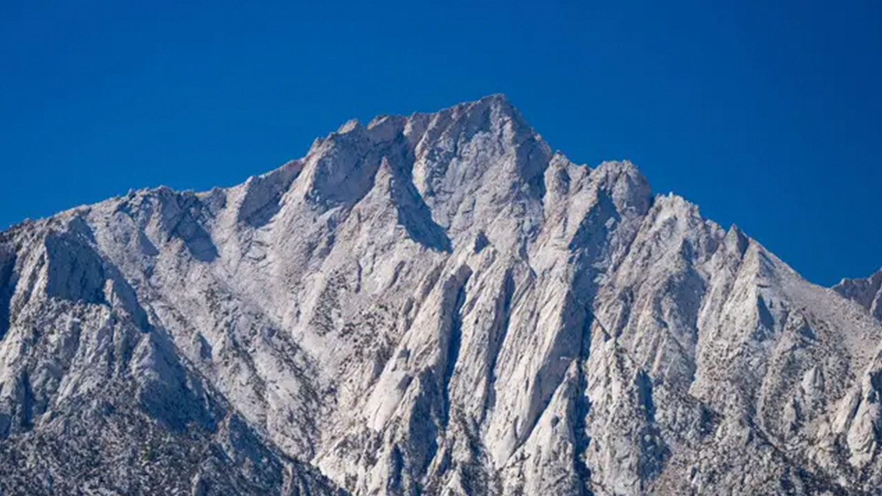 Body of missing hiker recovered from tallest mountain in Lower 48 after storms stall efforts — Healdsburg Sports news